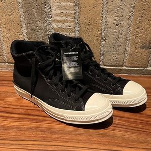 Converse Chuck Taylor black size 11